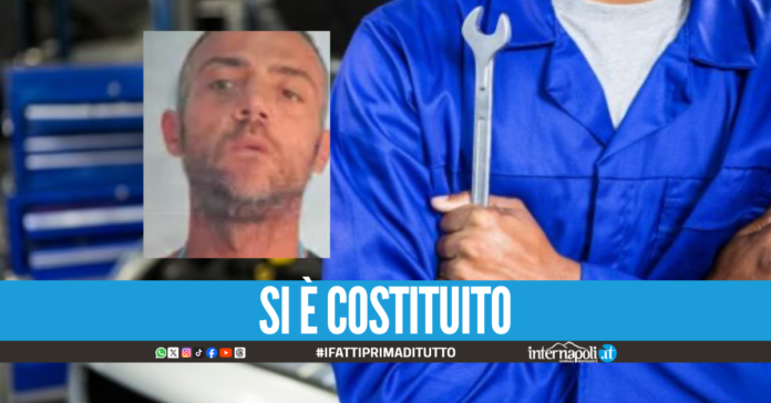 Meccanico ferito a Napoli, si costituisce il 