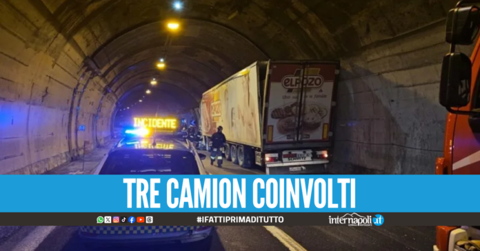 Tragico incidente sull'A16, c'è una vittima: traffico in tilt verso Napoli