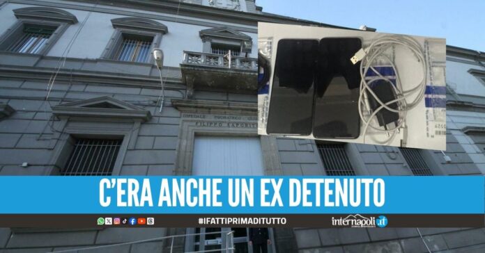 Lancio di smartphone nel carcere di Aversa, bloccato dagli agenti
