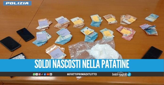 Scatola con sorpresa, spunta la 'torta' con mezzo chilo di cocaina
