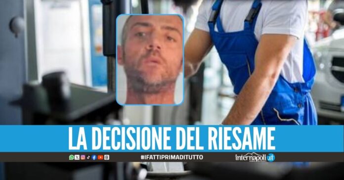 Meccanico ferito dal colpo di pistola a Napoli: 
