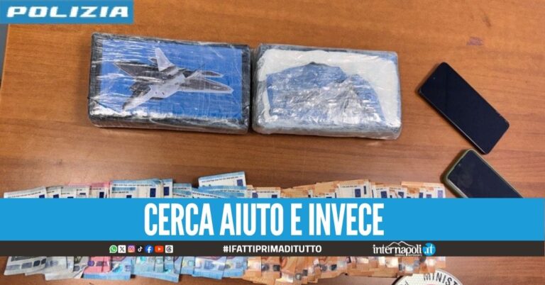 Soccorrono l'auto in panne ma trovano 2 kg di cocaina, scattano le manette