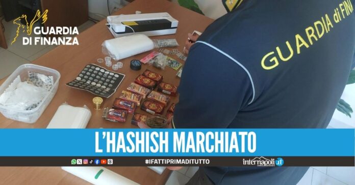Spaccio lungo il Litorale Domizio, sequestrati 2 kg di droga