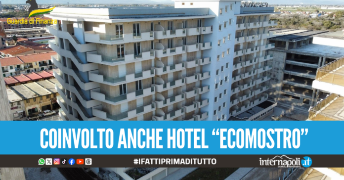 Superbonus sui palazzi abusivi al Villaggio Coppola, scatta il maxi sequestro da 38 milioni