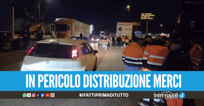 Nuova protesta dei camionisti contro il caro carburanti: blocchi e disagi tra Caserta, Napoli e Salerno