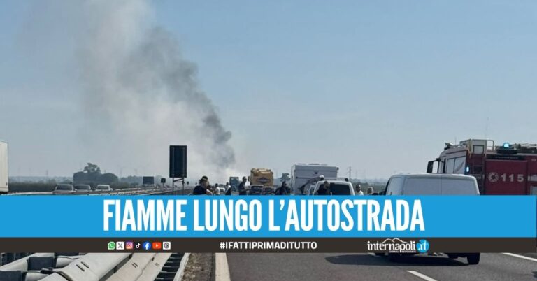 Assalto al portavalori, banditi lanciano chiodi lungo l'autostrada