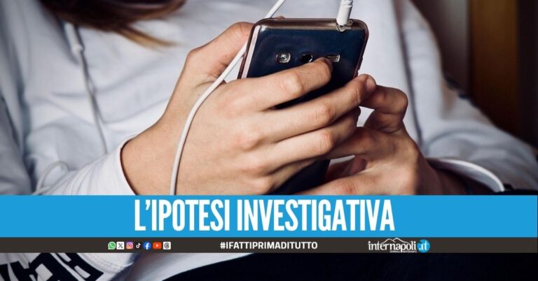 Accoltella il fratello a Ponticelli, lite per la relazione della 15enne