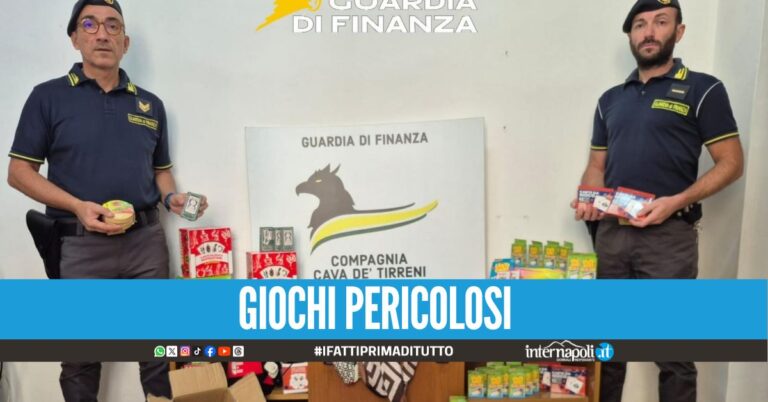 Carte napoletane e Ravioli Squishy con l'acido, scatta il maxi sequestro